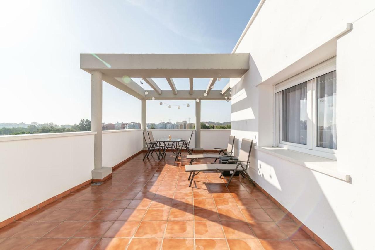 Recently Decorated 2Bdr Penthouse In Fuengirolaアパートメント エクステリア 写真