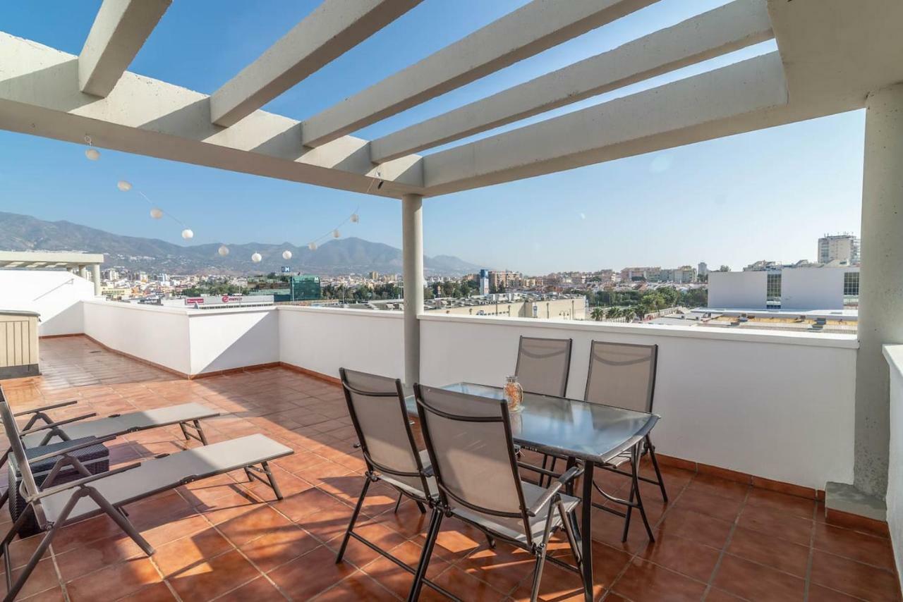 Recently Decorated 2Bdr Penthouse In Fuengirolaアパートメント エクステリア 写真